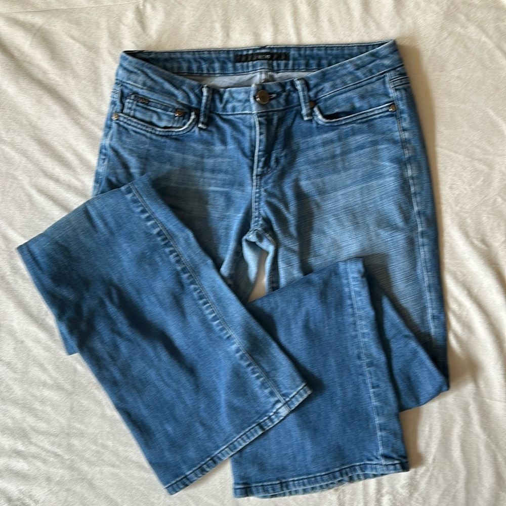 Joe’s low rise flare jeans in excellent condition